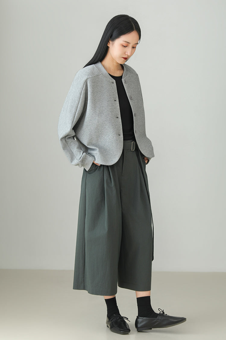 Minimalist Short Jacket B3830