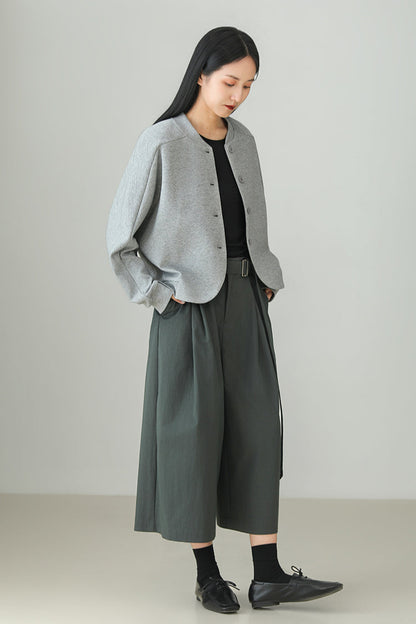 Minimalist Short Jacket B3830