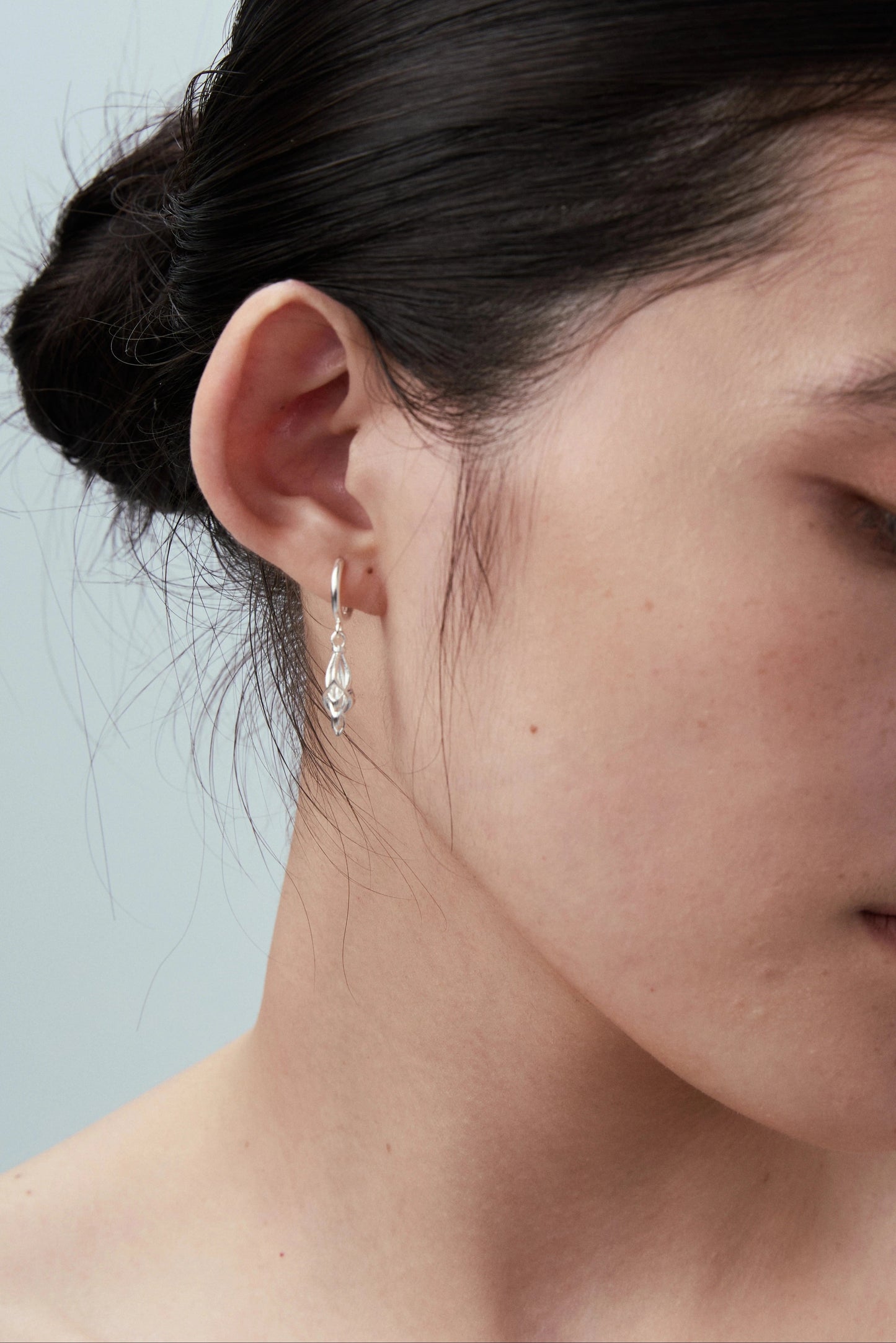 S925ファントムフェザーピアス　B4536