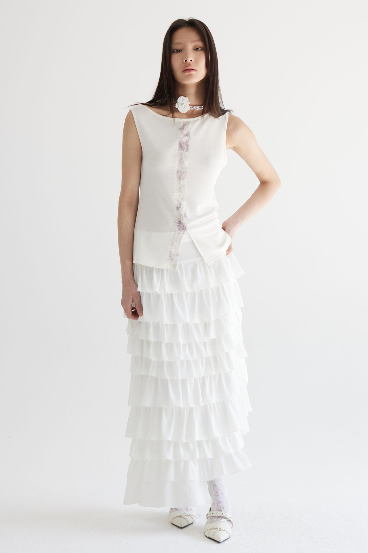 白色無袖T卹B3811