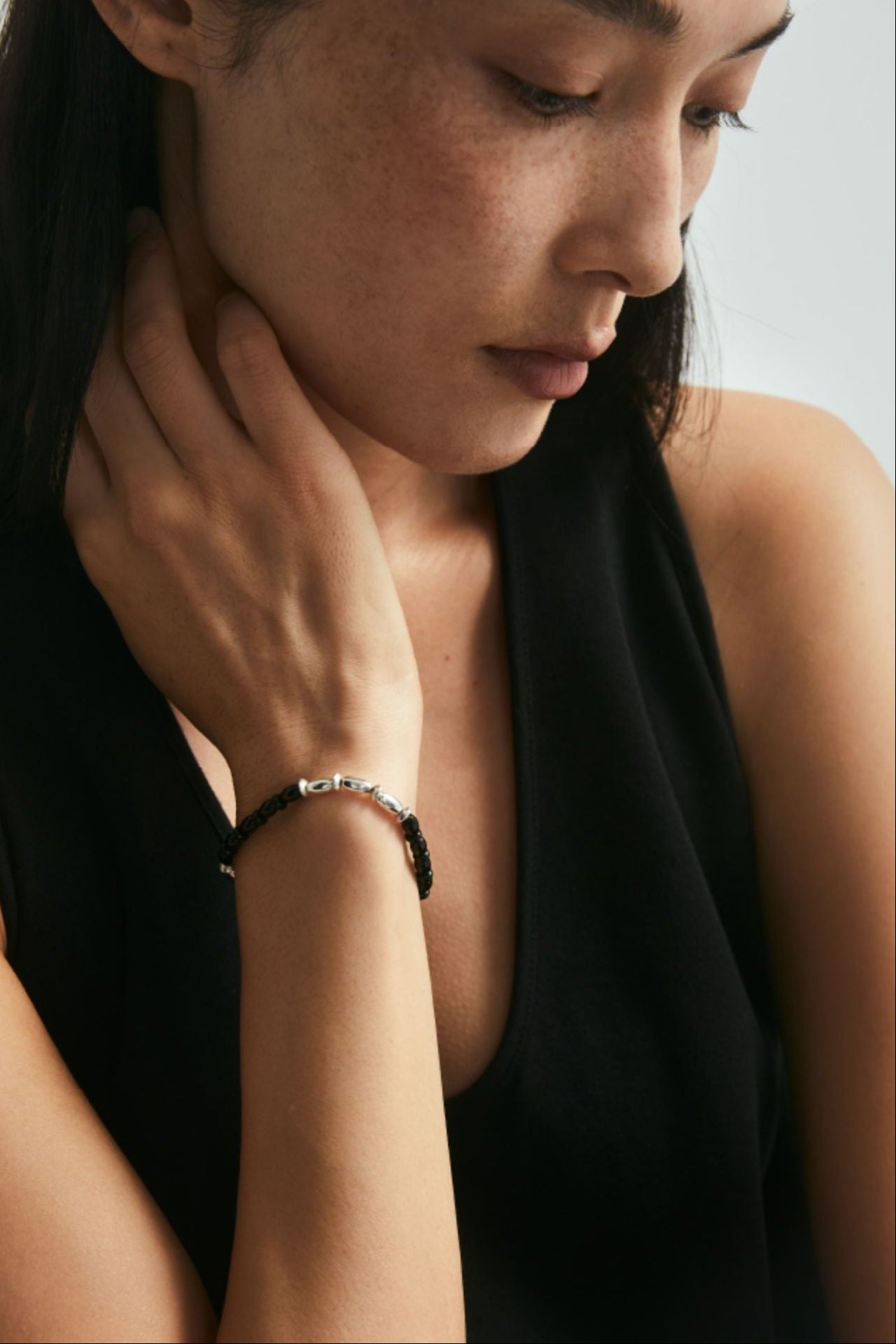 S925 Mini Black Onyx Minimalist Bracelet B4375