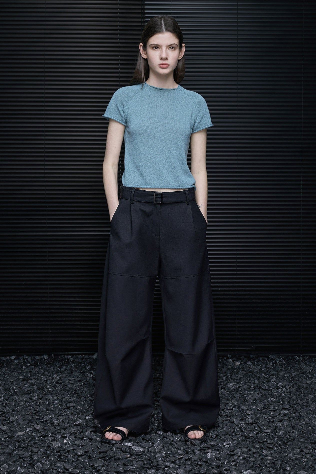 Black Scimitar Suit Wide Pants B4716