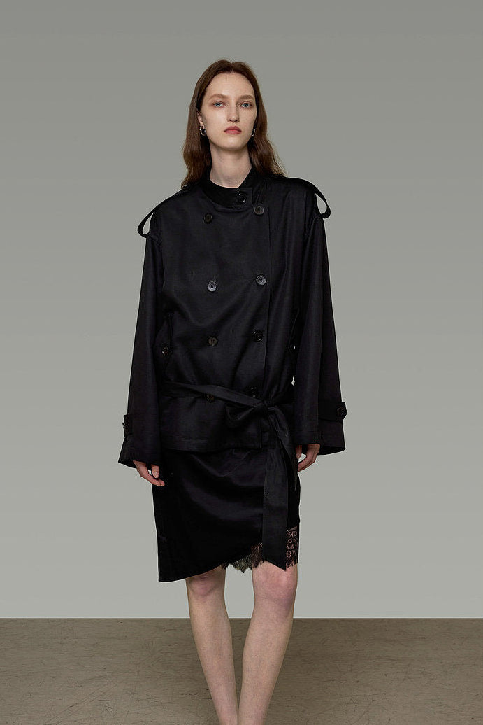 Black Short Double-Breasted Trench Coat B4911