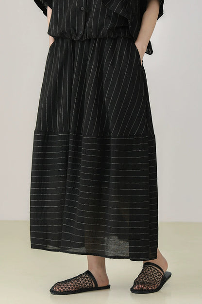 Irregular Striped Bud Skirt B3966