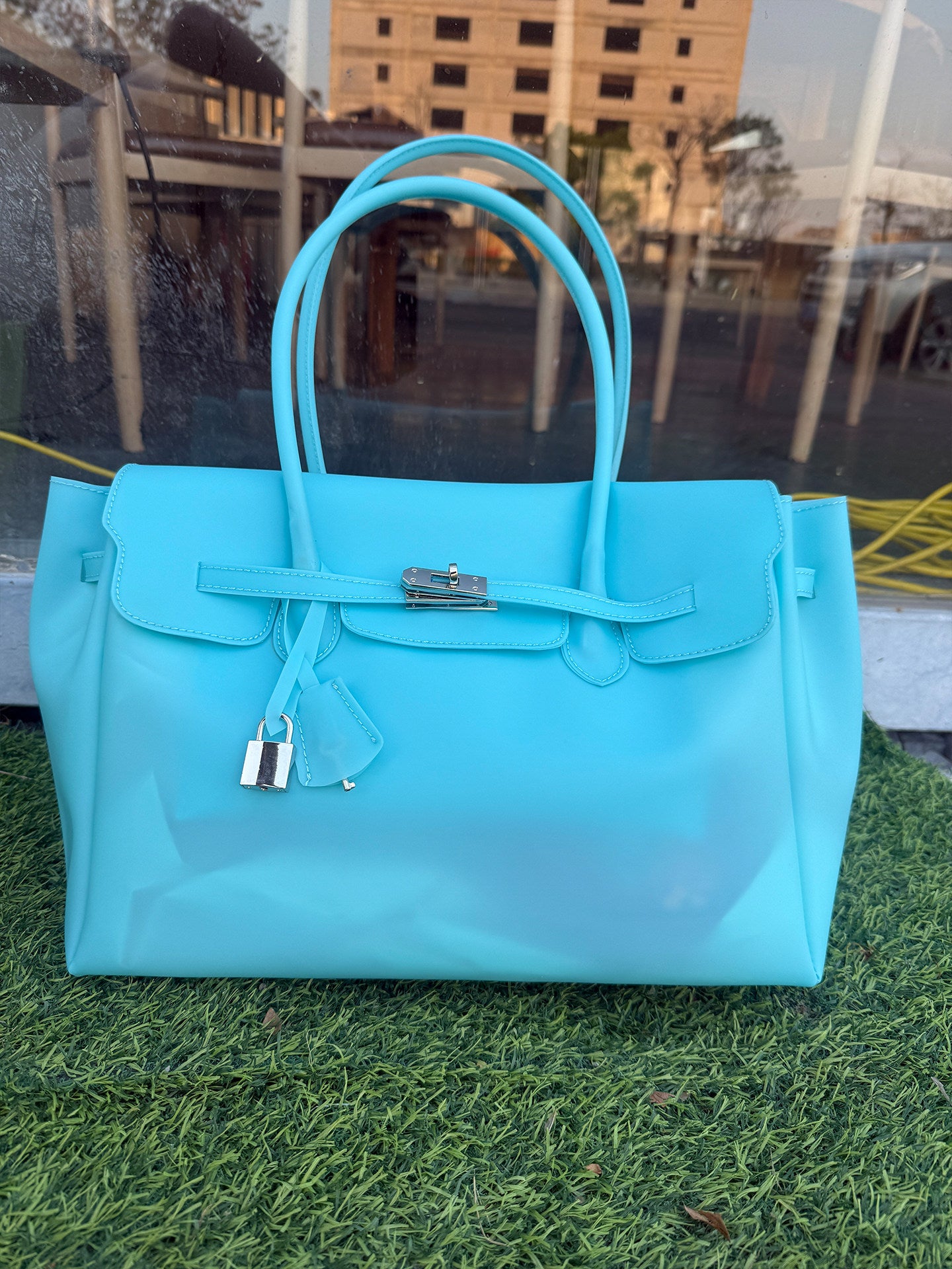 Lumière Jelly Large Tote Bag B4802