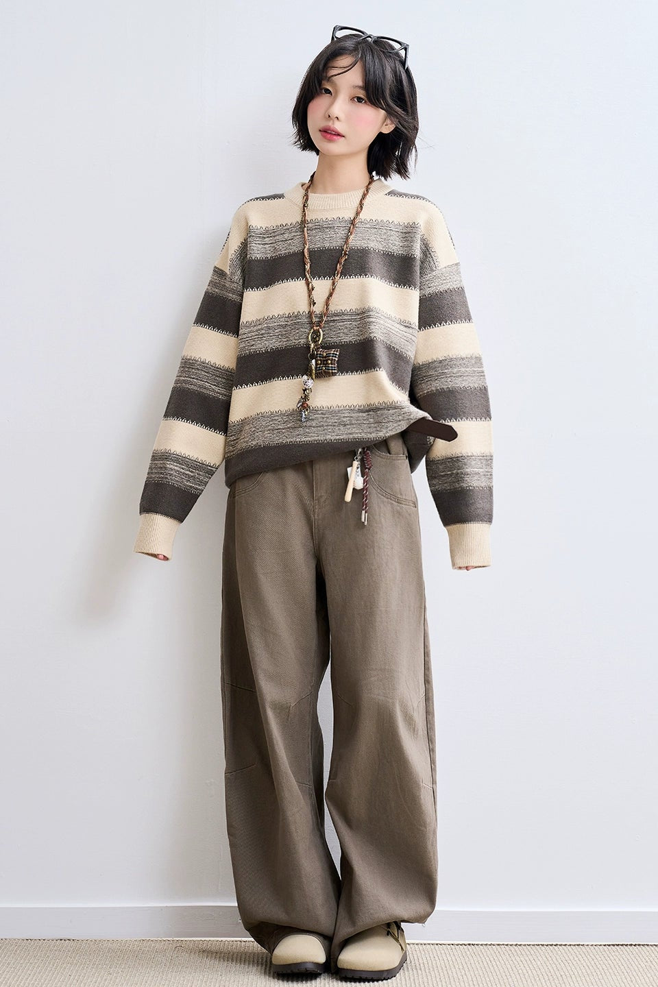 杏色條紋寬鬆毛衣 B4433