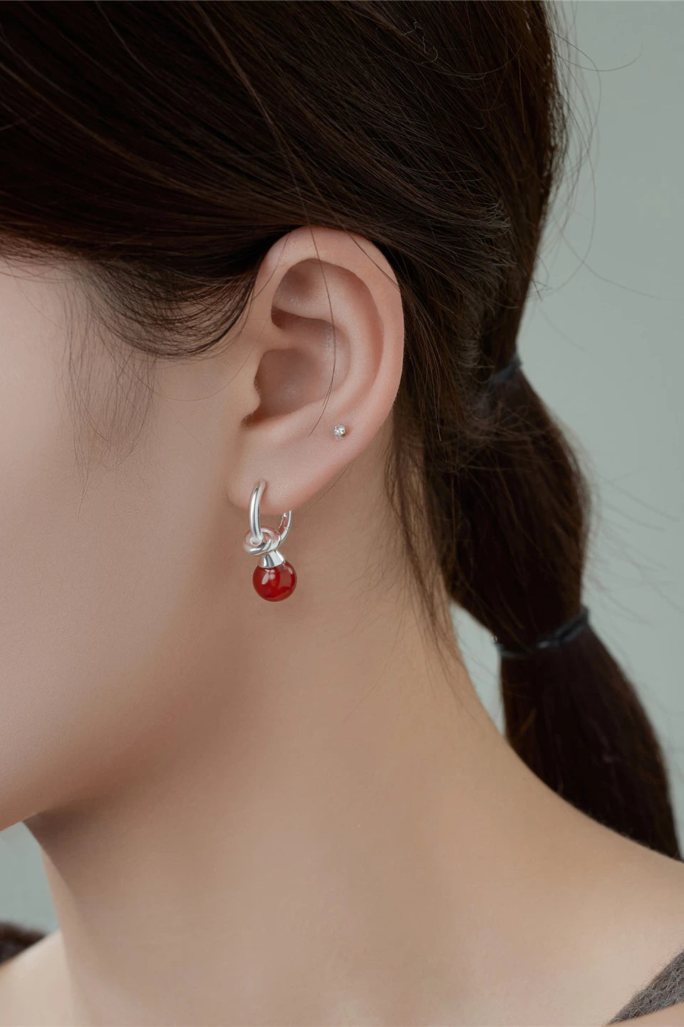 S925ラッキーノットレッドアゲートピアス　B4565