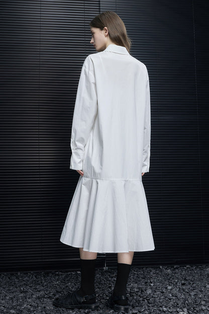 White mid-length polo collar shirt dress B4640