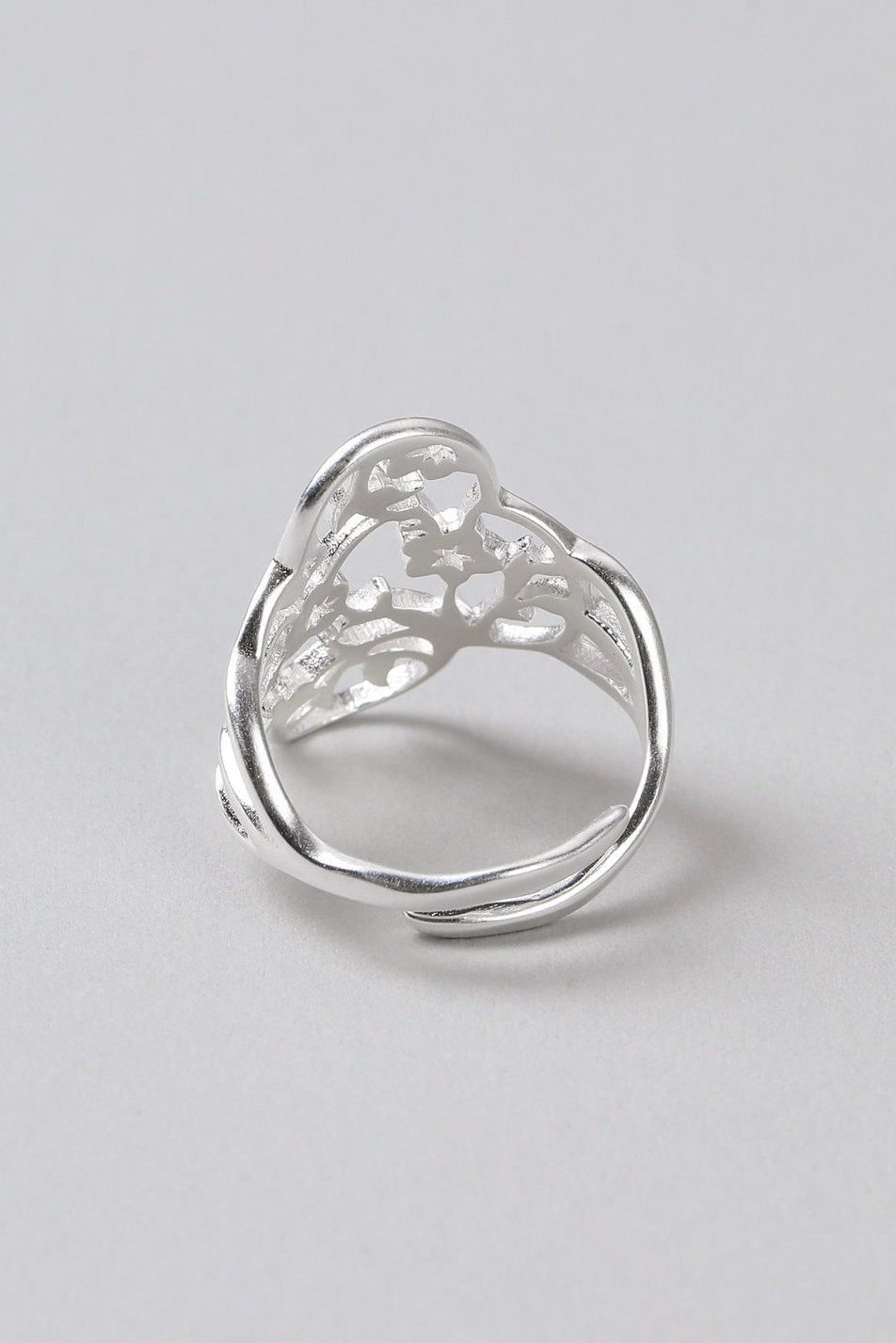 S925バーンホワイトフローラルオープンリング　B4562