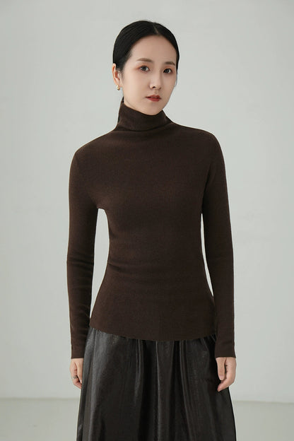 100% ウールウルトラファインハイネックセーター　B4531