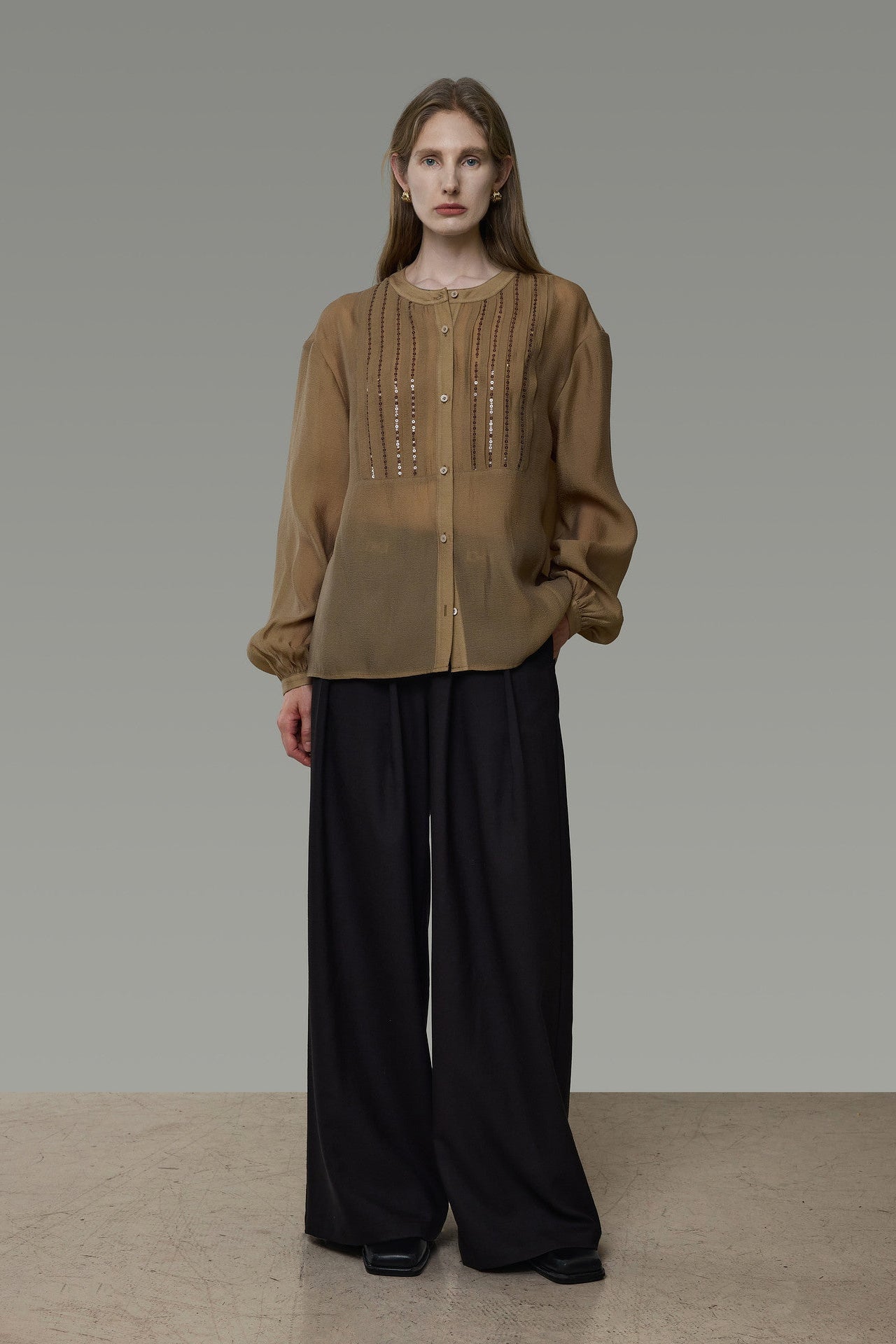 Sequined Embroidered French Loose Blouse B4938
