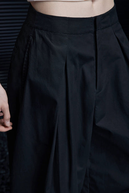 ブラックコットンコクーンタイプルーズハンサムパンツ　B4062