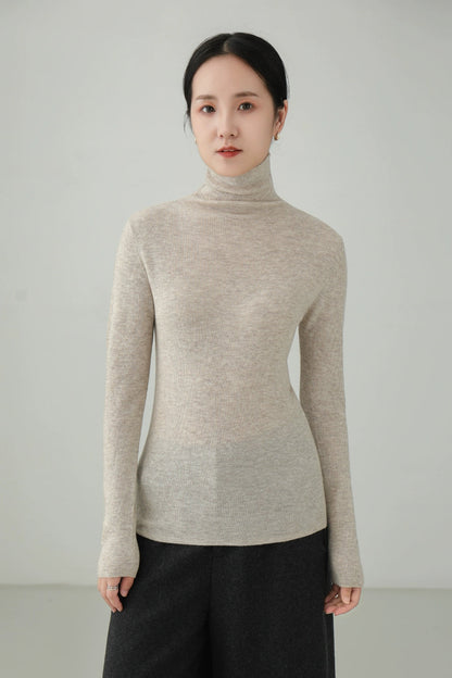 100% ウールウルトラファインハイネックセーター　B4531