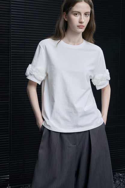 3Dフラワーホワイトコットン半袖Tシャツ　B4697