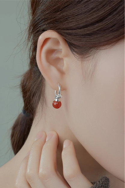 S925ラッキーノットレッドアゲートピアス　B4565