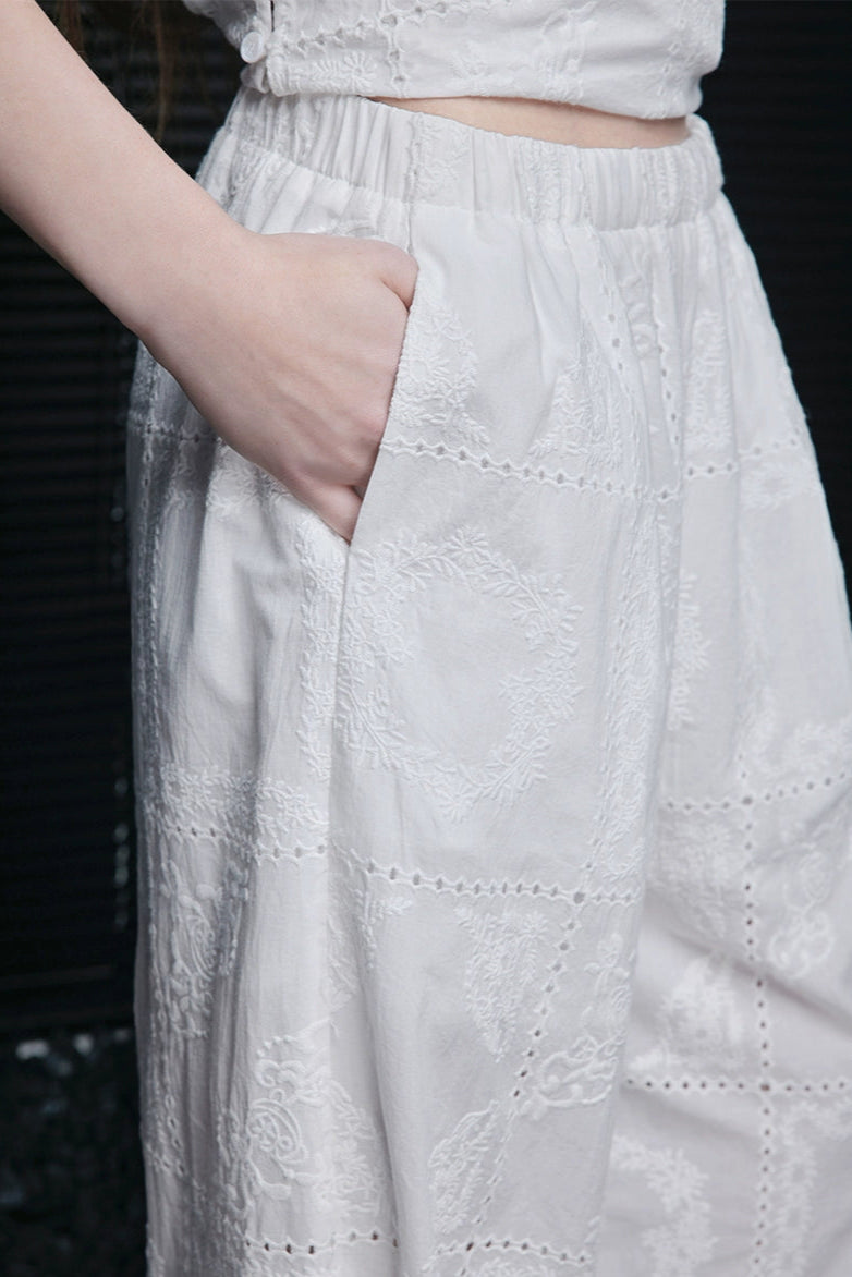ホワイトコットンレースストレートルーズパンツ　B4078