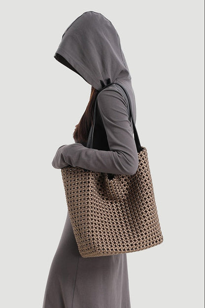 本革手編みシングルショルダーバケットバッグ　B4409