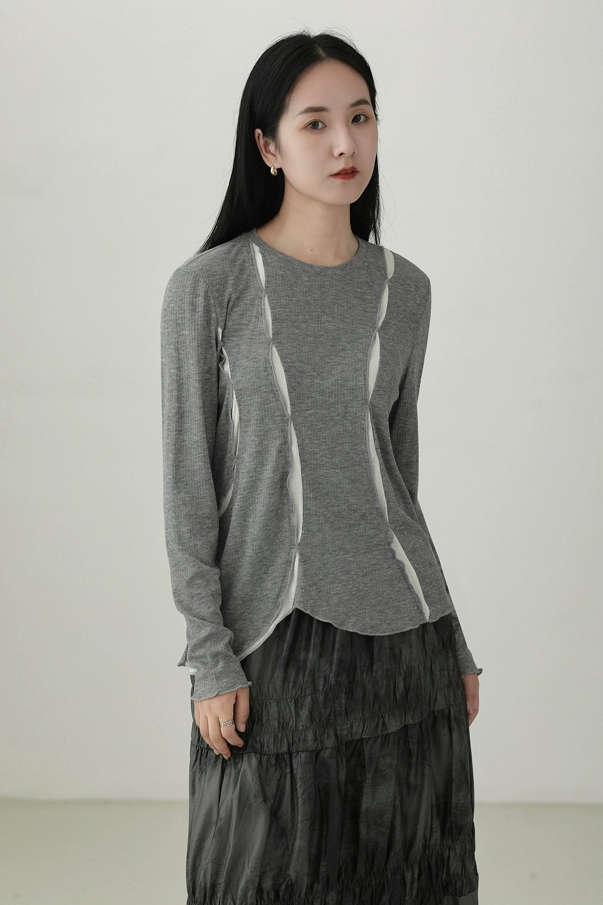 Irregular contrast color long sleeve T-shirt B4277