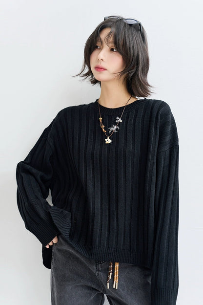 Black drop shoulder loose sweater B4434