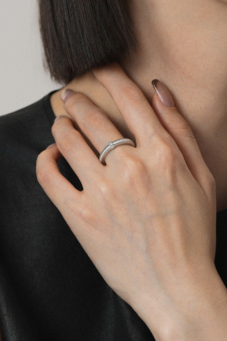 S925サテンブラッシュドオープンリング　B4718