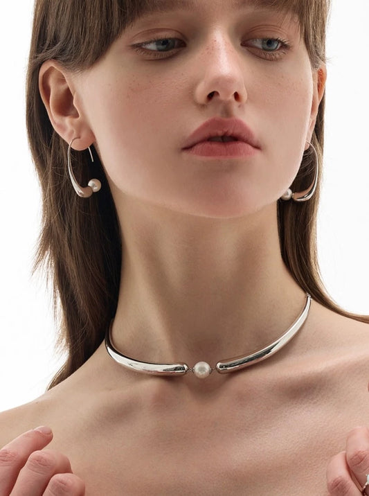 Stylish Pearl Choker Necklace B2073
