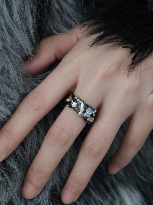 Feather wing open ring B2358