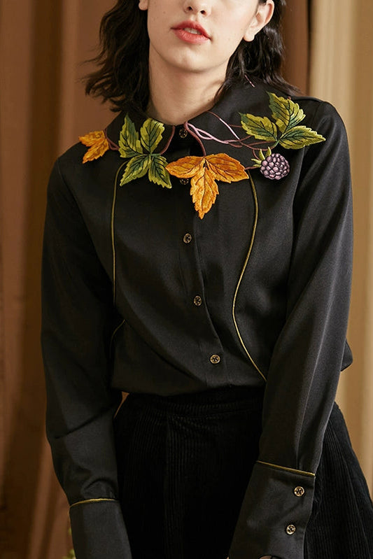 リーフ＆ベリー刺繡襟ブラウス　B4459