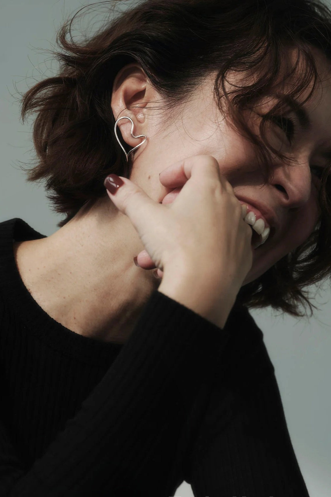 S925鏤空不規則桃心耳環 B4128