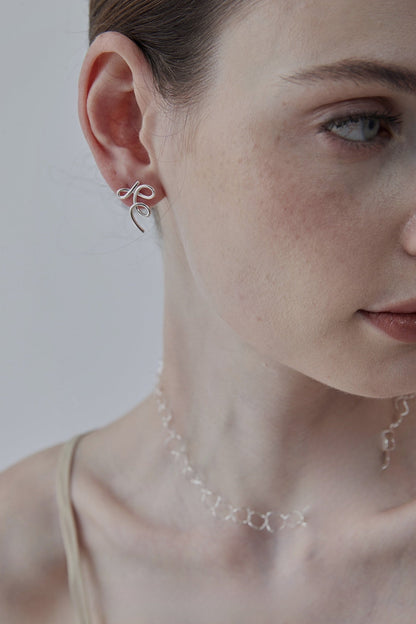 S925 Asymmetrical Chic Silk Twist Stud Earrings B4129