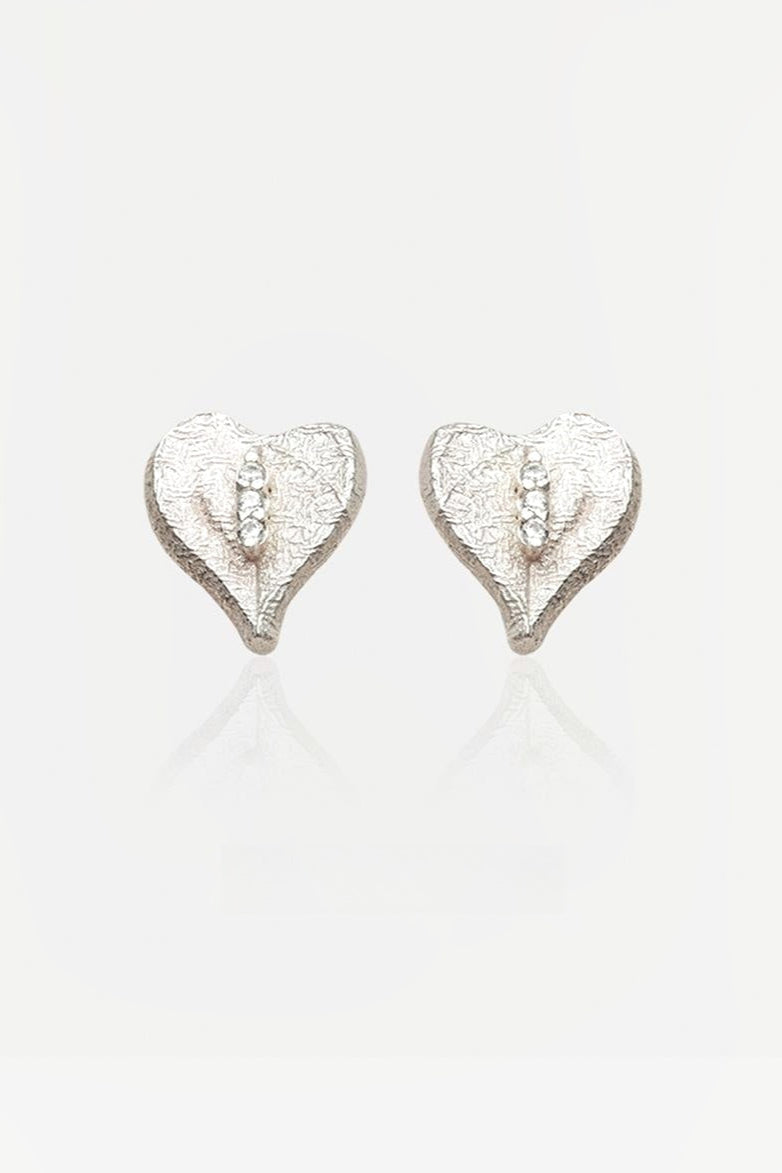 S925ヴィンテージウーブンラブピアス　B4152