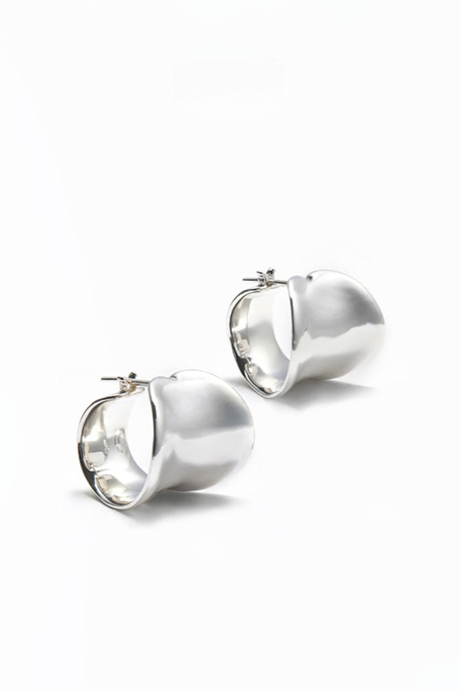 S925プレーンワイドフェイスフープピアス　B4334