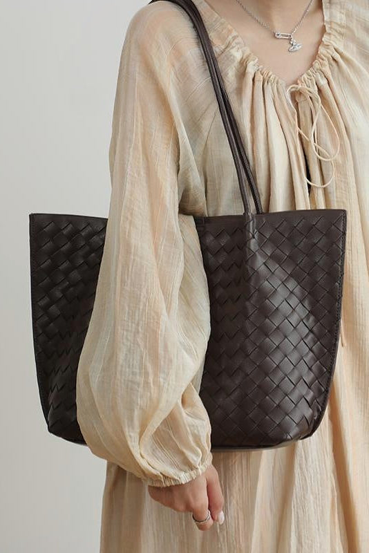 レザーショルダートートバッグ　B4415