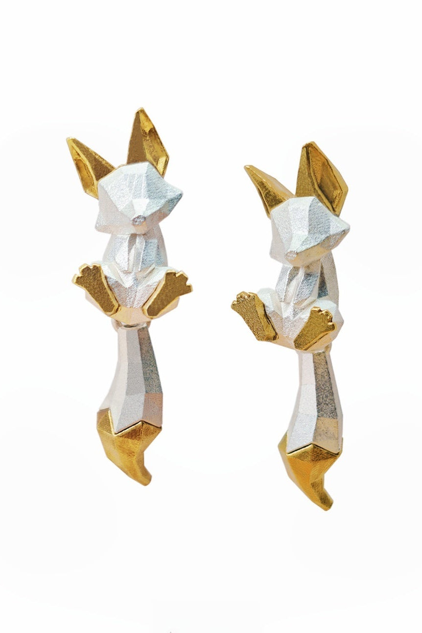 Little Fox Wagging Tail S925 Earrings B4471