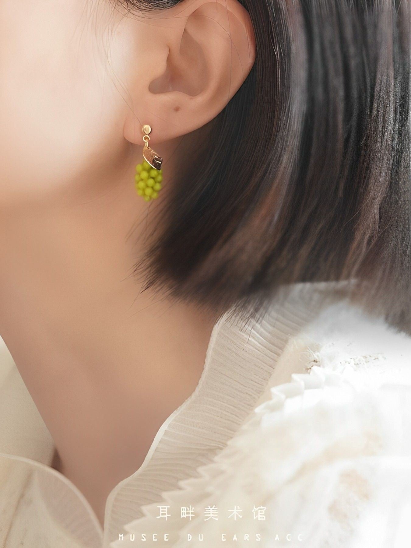 Muscat earrings B1375