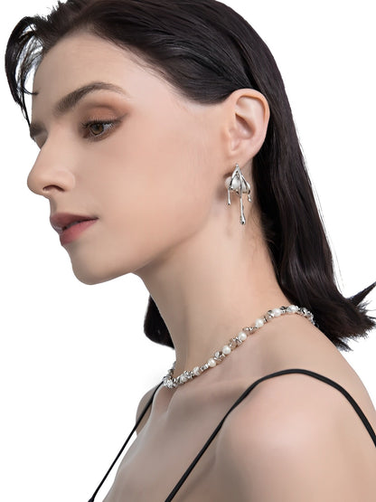 Metal Drop Pearl Earrings B1474