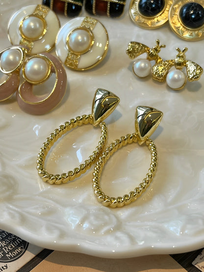 Retro Oval Gold Earrings B1489