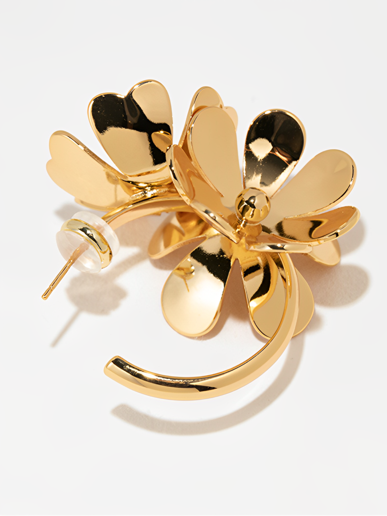 Metal Flower Gold Earrings B1468