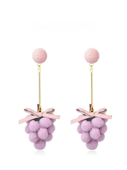 Purple grape earrings B1416
