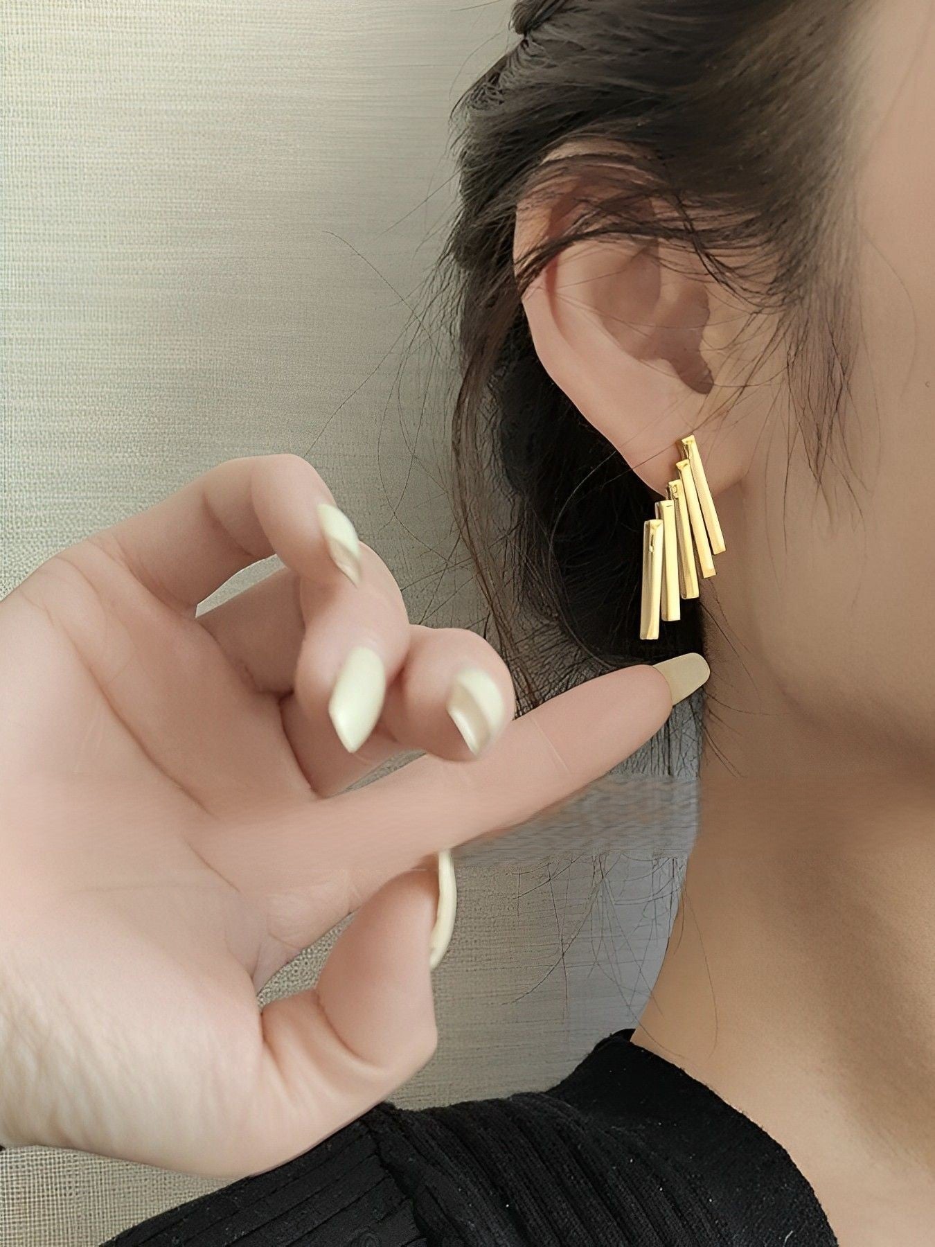 Gold Domino Earrings B1418