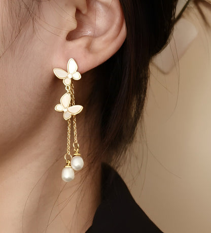Natural Pearl Butterfly Dio Earrings B1353
