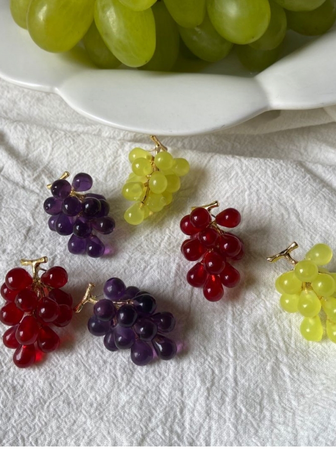 Grape earrings B1178