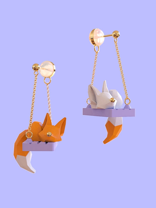 Swing Little Fox Polygon Earrings B1152