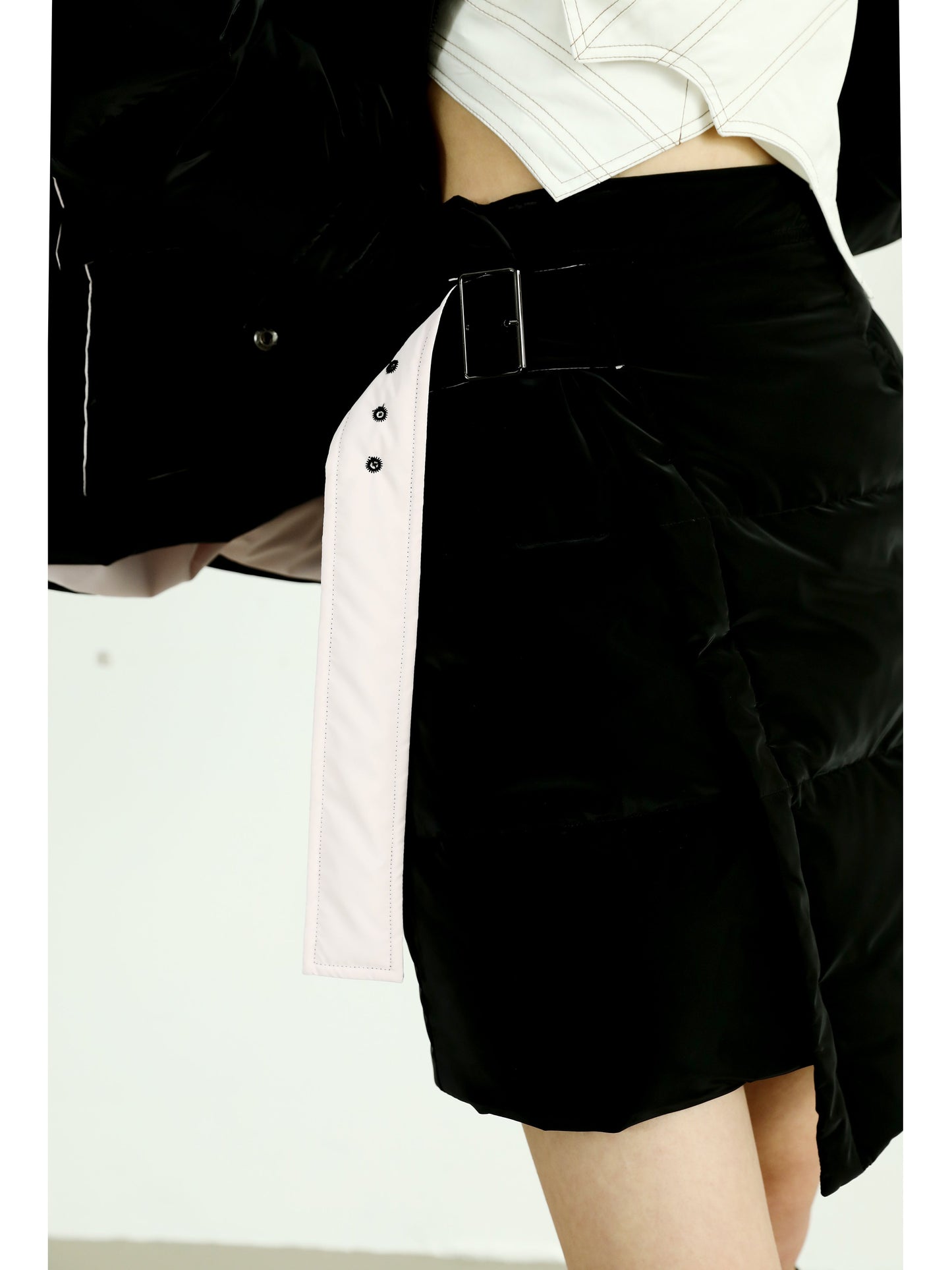 All-match asymmetrical hem A-line skirt