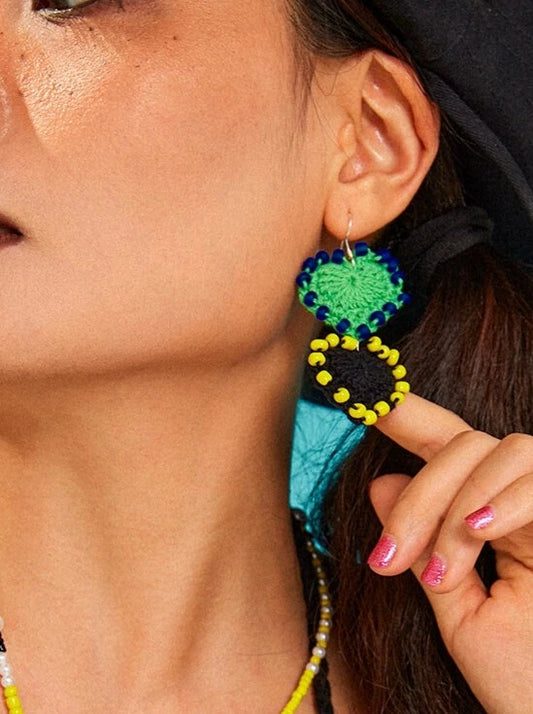 Hand hook green love earrings B2245
