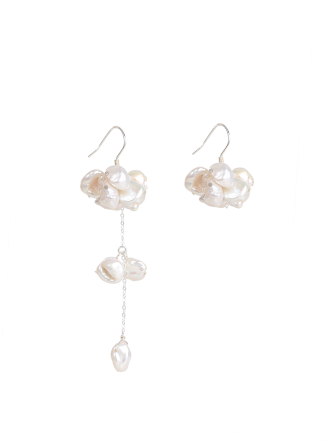 Baroque Petal Pearl Earrings B1303