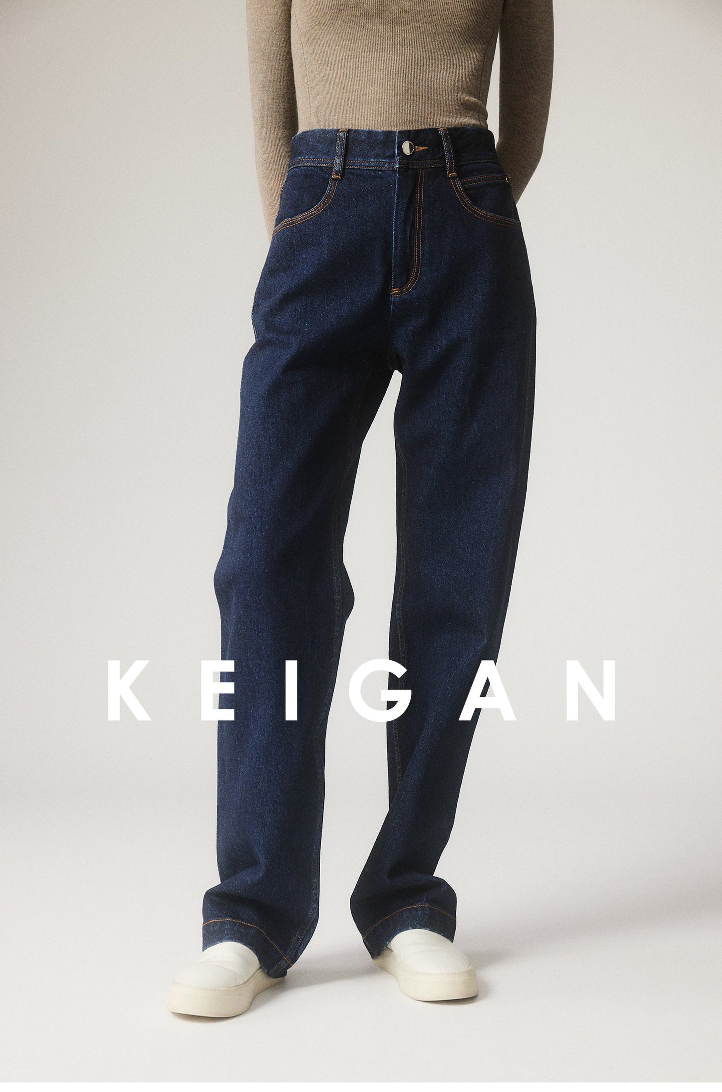 High-waisted straight-leg jeans