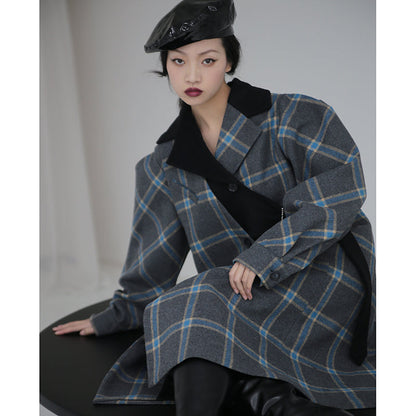 Contrast color silhouette wool plaid coat