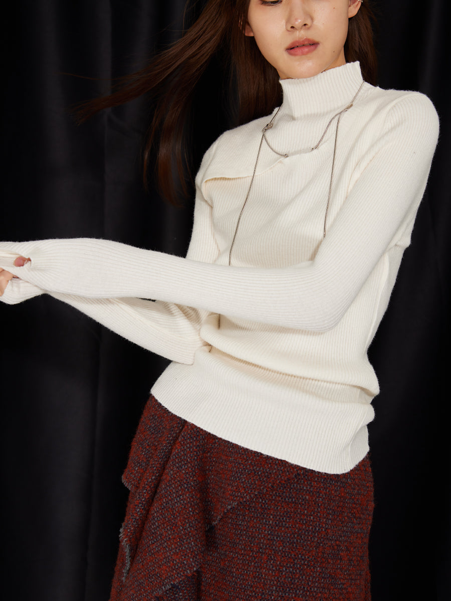 High-necked knitted hollow top