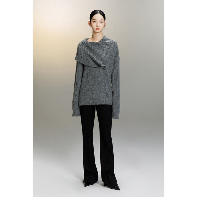 One-shoulder wrap design slender sweater