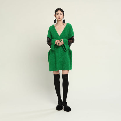 V-neck long-sleeved knitted wool dress